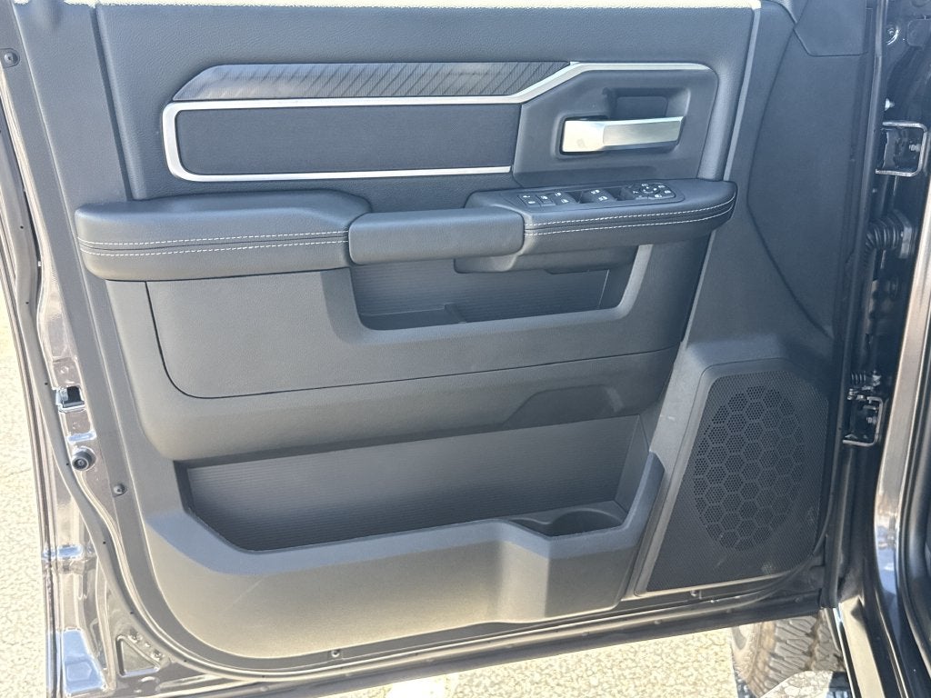 2027 RAM 2500 Big Horn