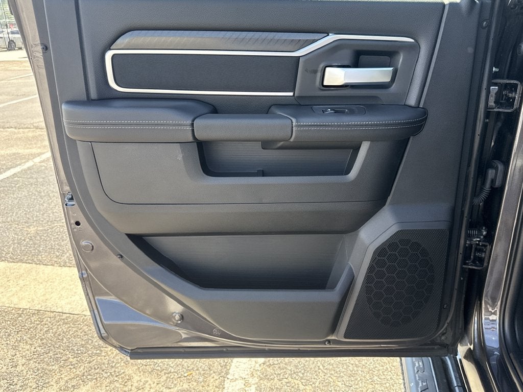 2027 RAM 2500 Big Horn