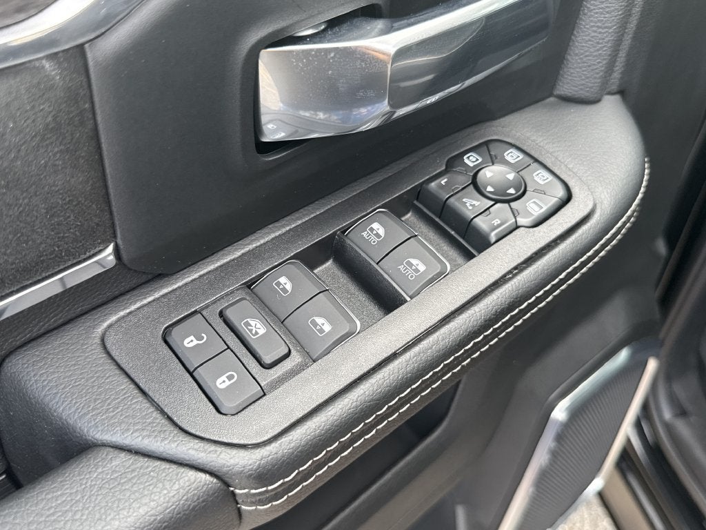 2027 RAM 2500 Laramie