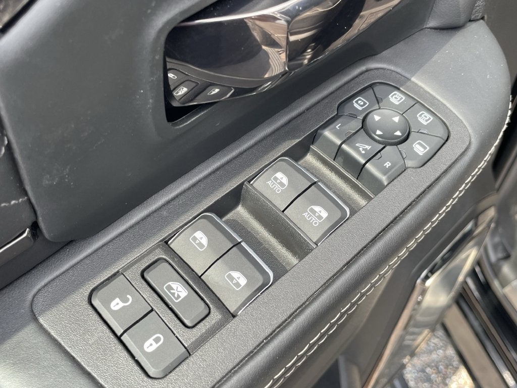 2025 RAM 2500 Limited