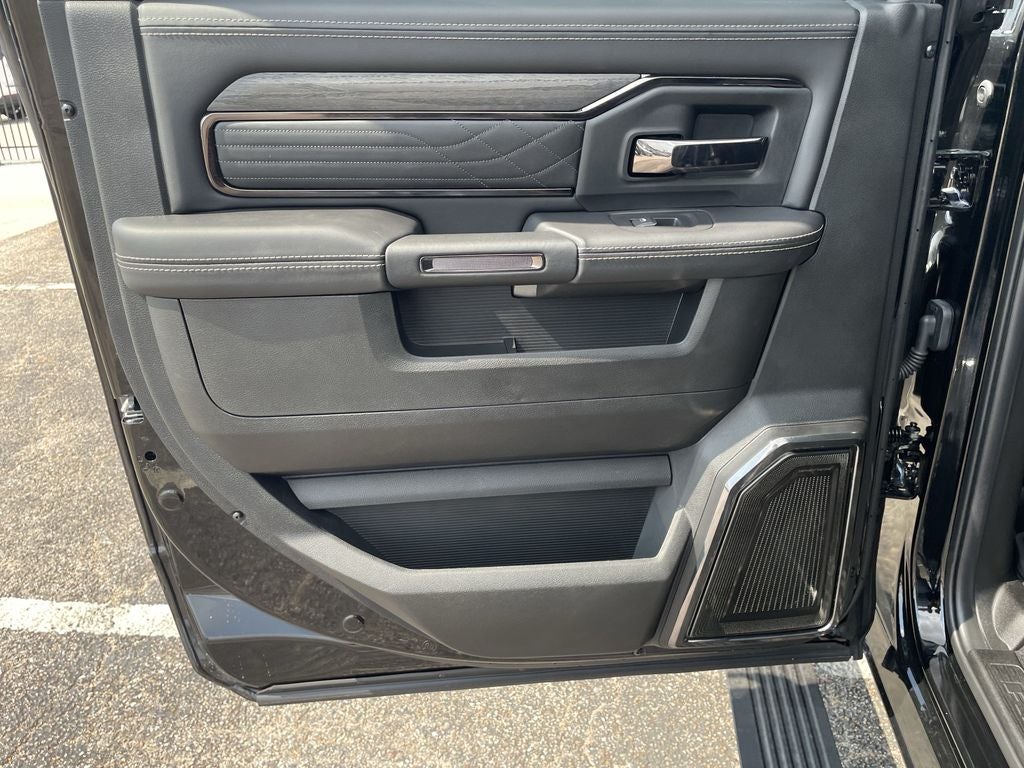 2025 RAM 2500 Limited