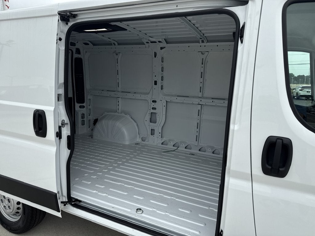 2026 RAM ProMaster 1500 Low Roof