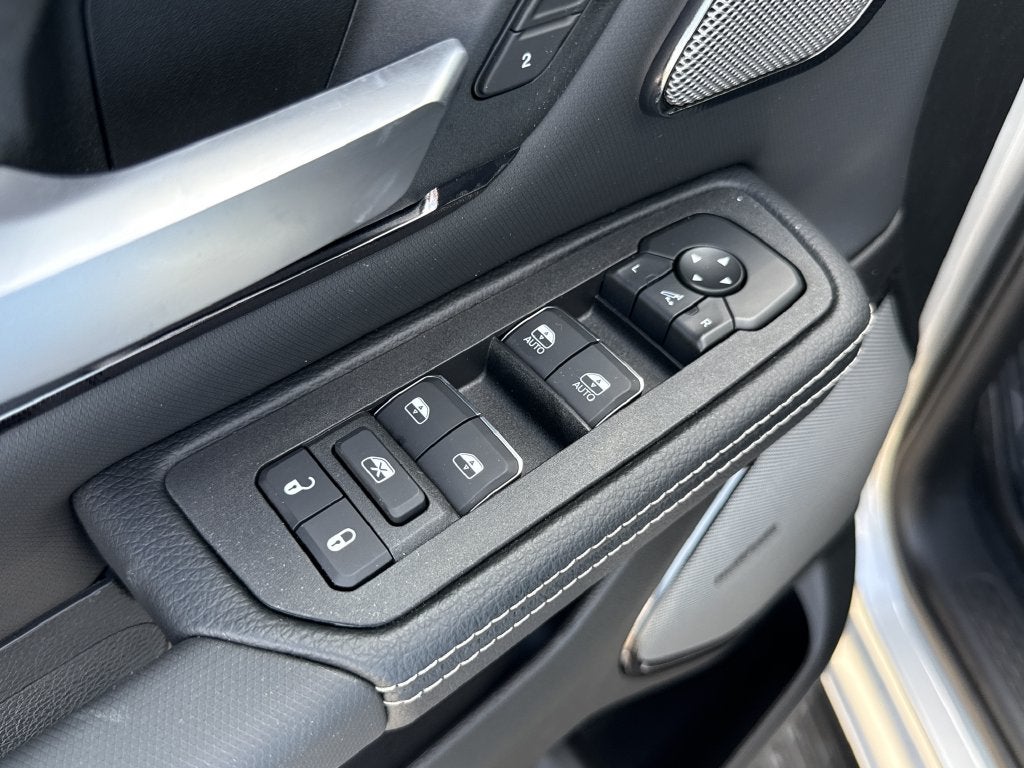 2027 RAM 1500 Rebel