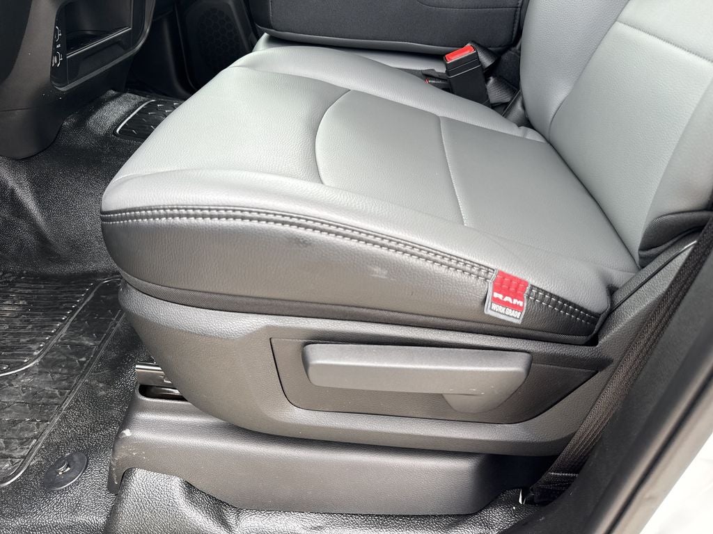 2026 RAM 5500HD Tradesman