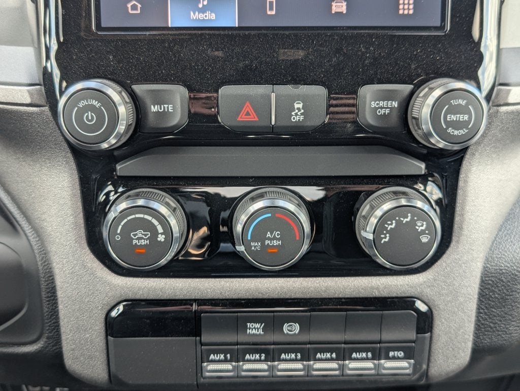 2026 RAM 3500 Tradesman