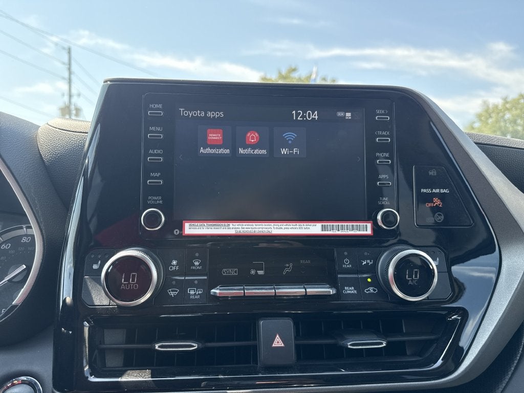 2022 Toyota Highlander XLE