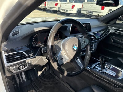 2022 BMW 7 Series 750i xDrive