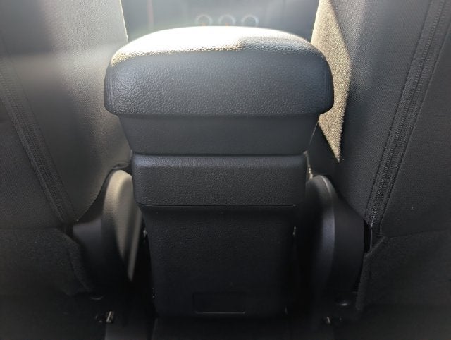 2027 Mitsubishi Outlander Sport 2.0 ES