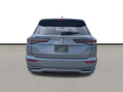 2026 Mitsubishi Outlander SE
