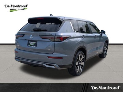 2026 Mitsubishi Outlander SE