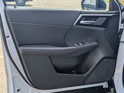 2026 Mitsubishi Outlander LE