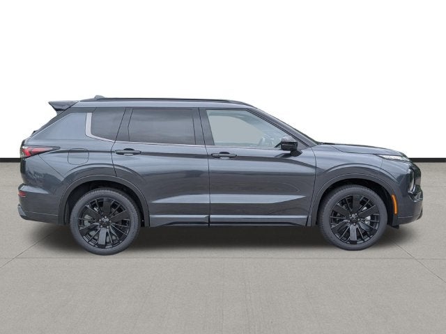 2026 Mitsubishi Outlander Black Edition