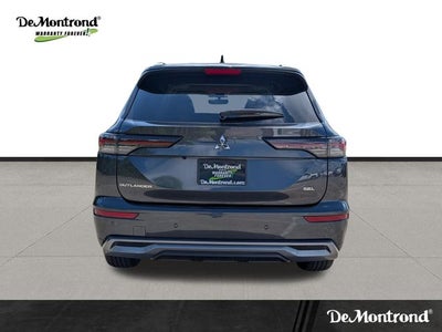 2026 Mitsubishi Outlander SEL