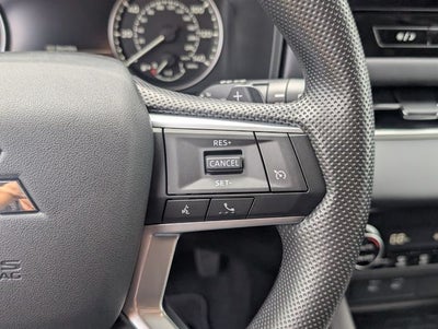 2026 Mitsubishi Outlander ES