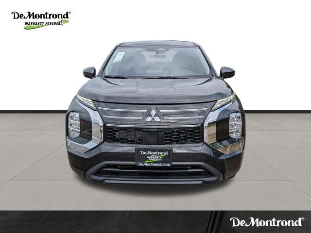 2026 Mitsubishi Outlander ES
