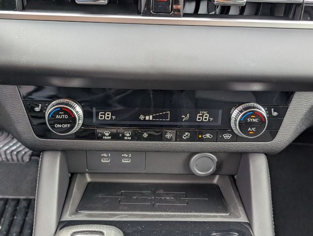 2026 Mitsubishi Outlander ES