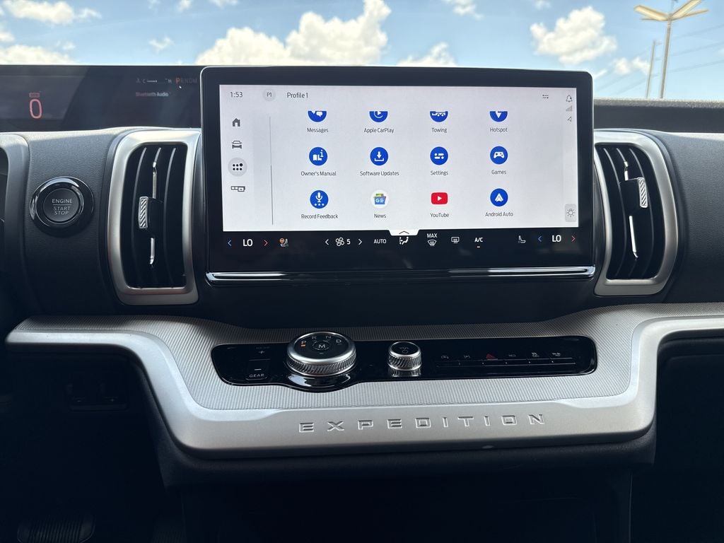 2025 Ford Expedition Active