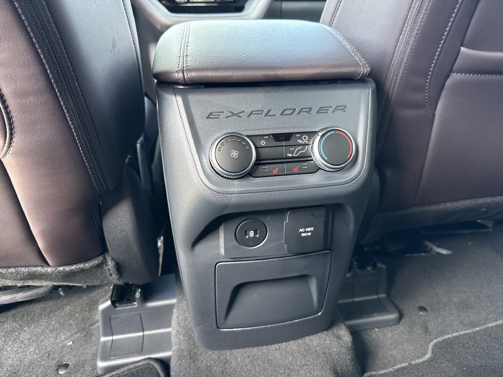 2027 Ford Explorer Platinum