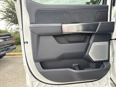 2027 Ford F-250SD Platinum