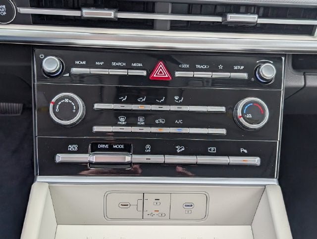 2026 Hyundai Santa Fe SE FWD