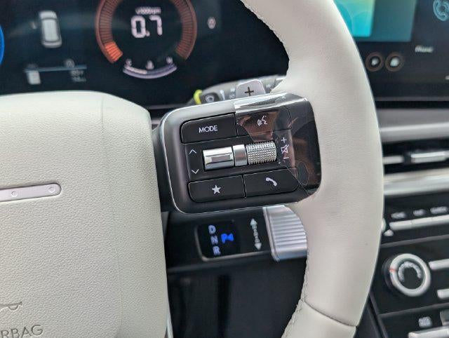 2026 Hyundai Santa Fe SE FWD