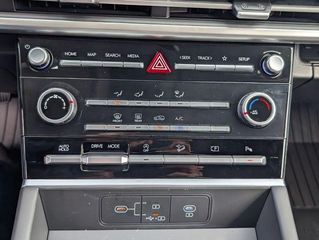 2026 Hyundai Santa Fe SE FWD