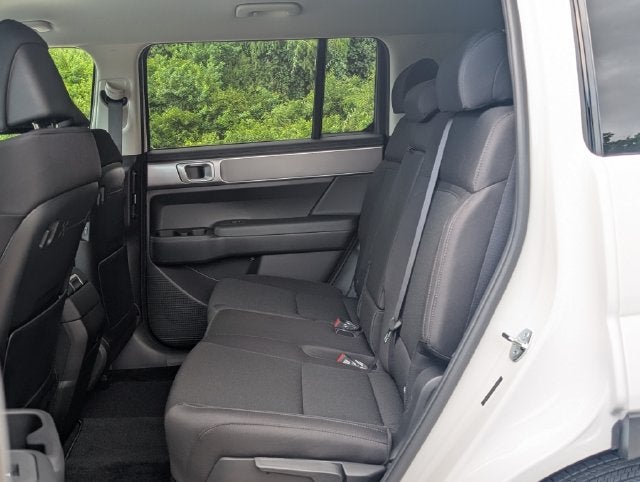 2027 Hyundai Santa Fe SE FWD