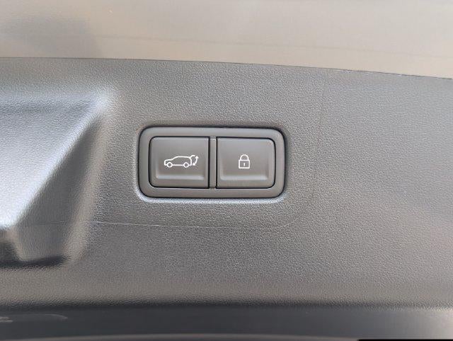 2027 Hyundai Santa Fe SE FWD