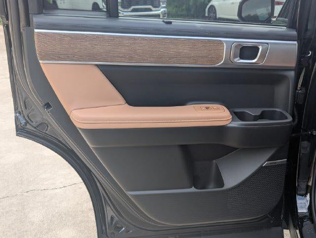 2027 Hyundai Santa Fe Limited FWD