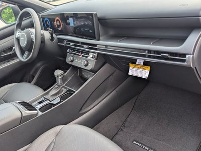 2027 Hyundai Santa Cruz SE FWD
