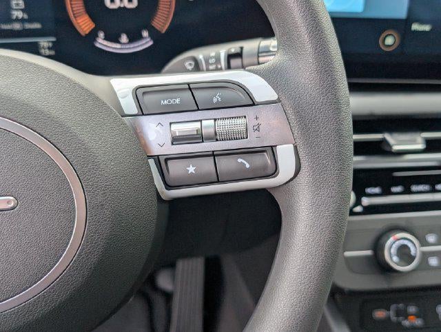 2027 Hyundai Santa Cruz SE FWD
