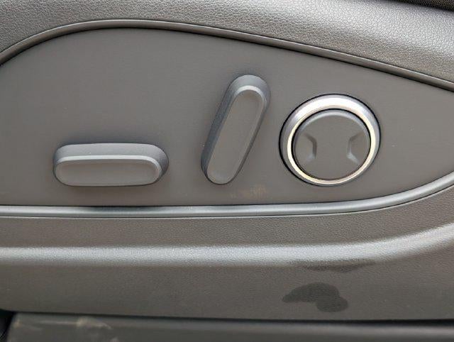 2027 Hyundai Palisade Hybrid Blue SEL 7P
