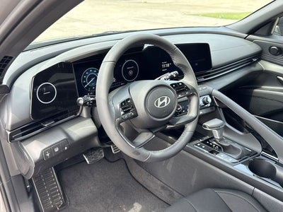 2025 Hyundai Elantra Hybrid SEL Sport