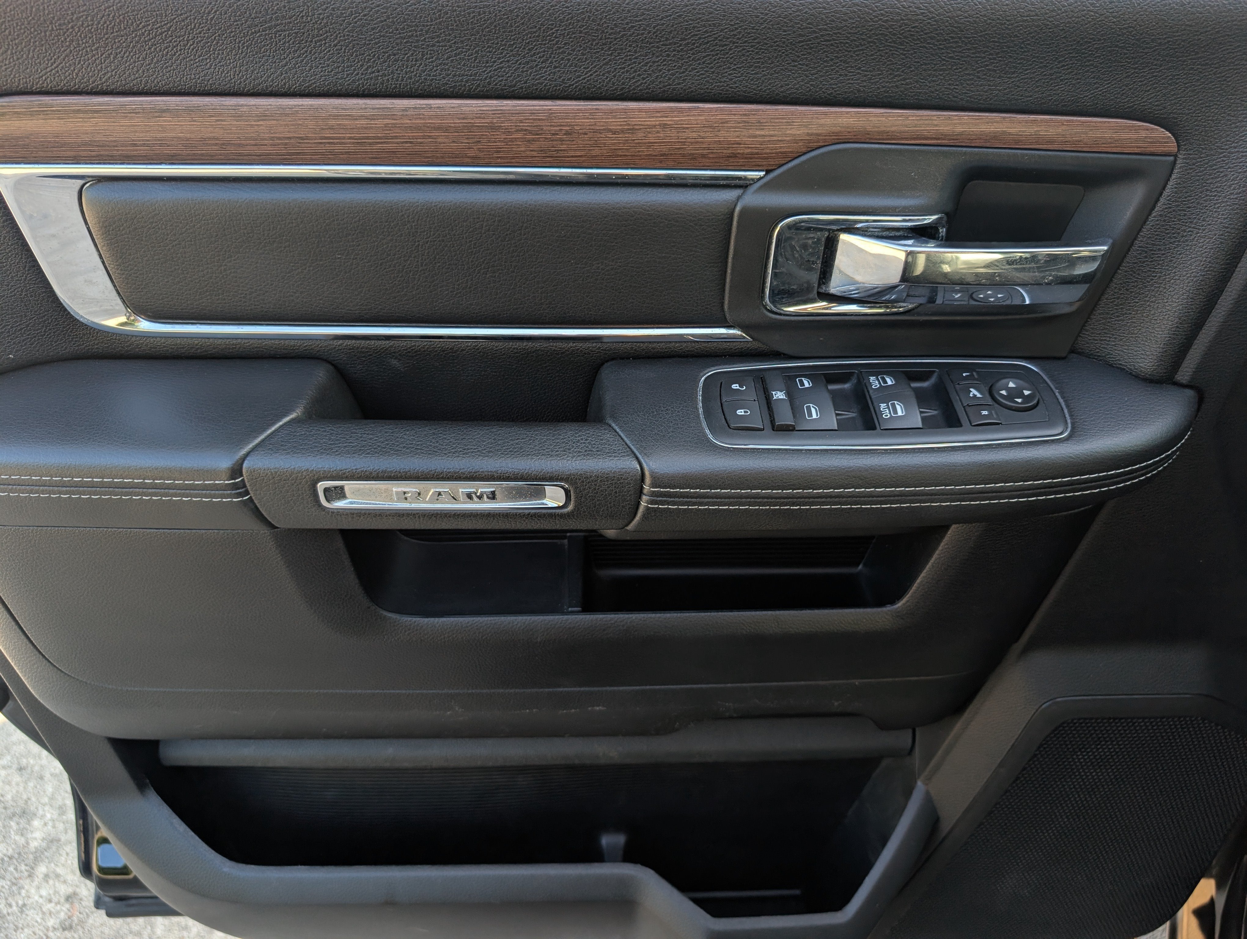 2015 RAM 2500 Laramie
