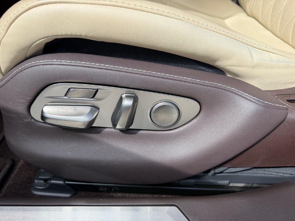2020 Lexus LS 500 Inspiration Series