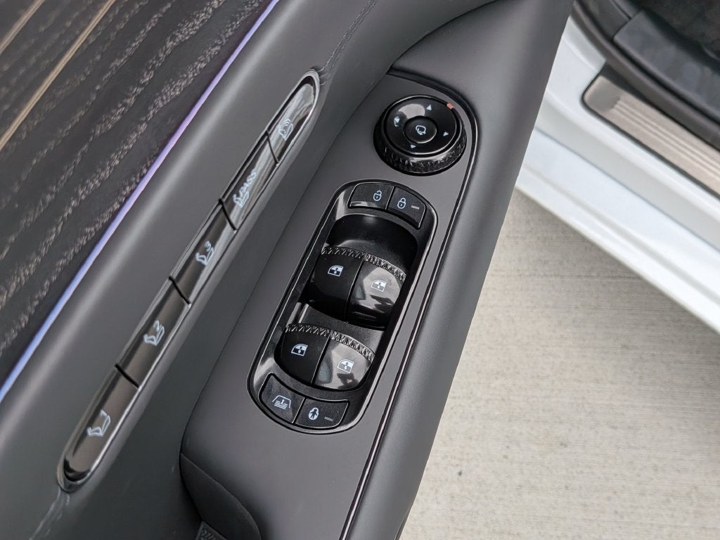 2026 Genesis G90 3.5T e-SC