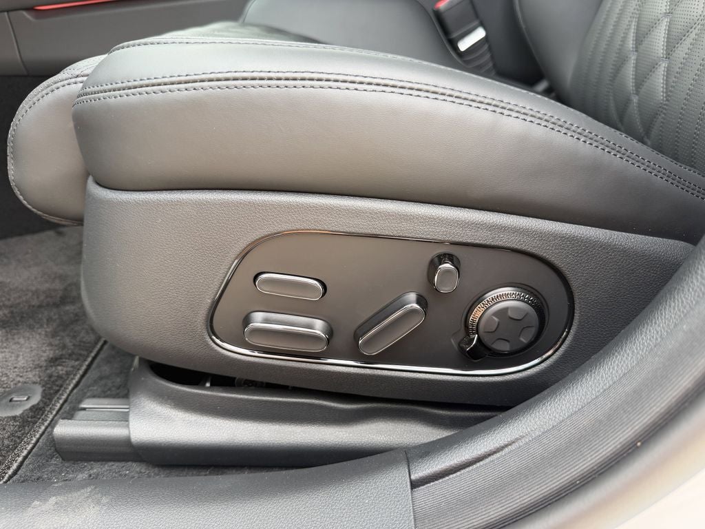 2026 Genesis G90 3.5T e-SC