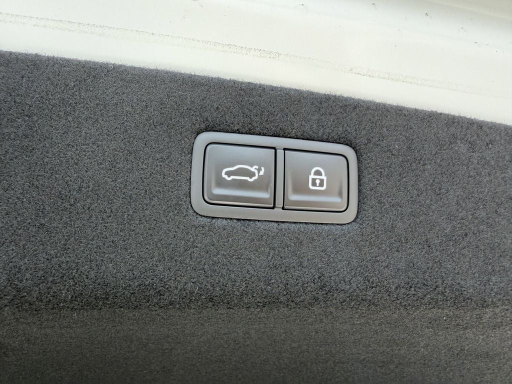 2026 Genesis G90 3.5T e-SC