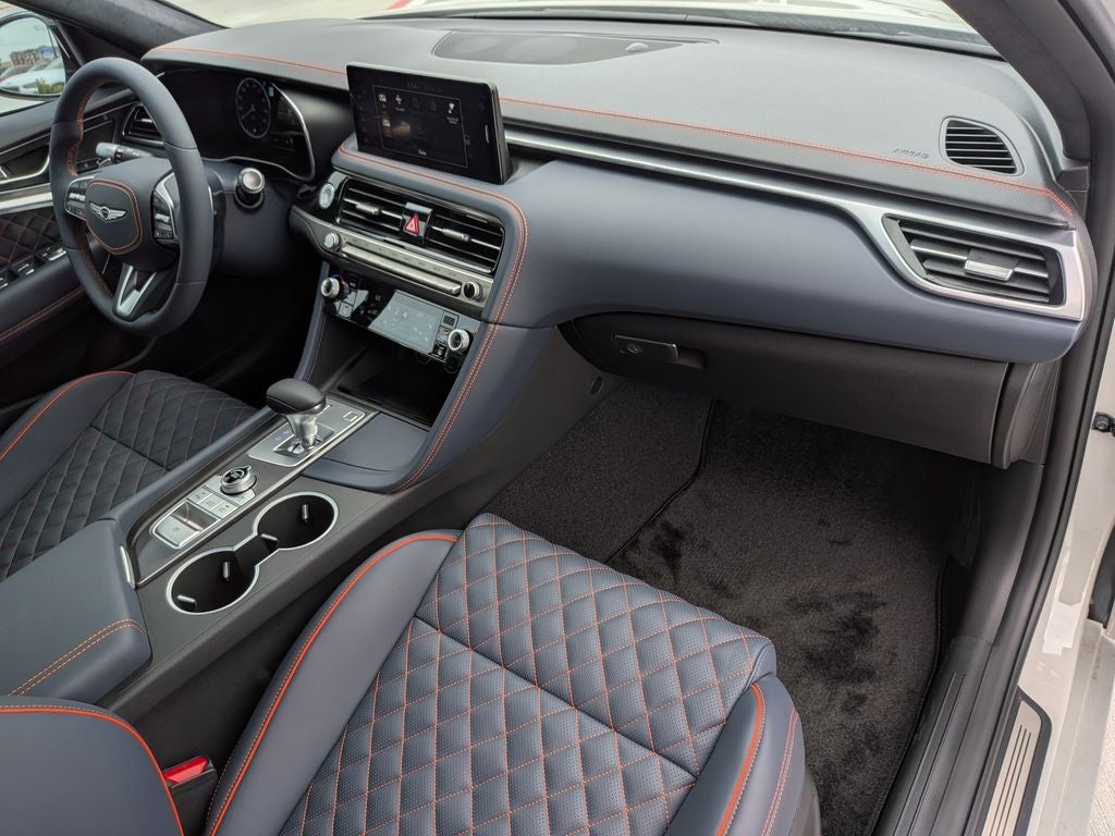 2026 Genesis G70 3.3T Prestige Graphite