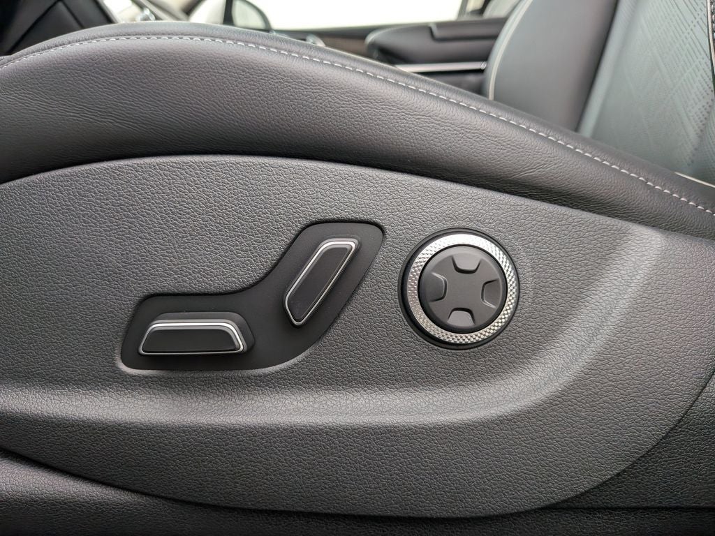 2026 Genesis GV80 2.5T Advanced
